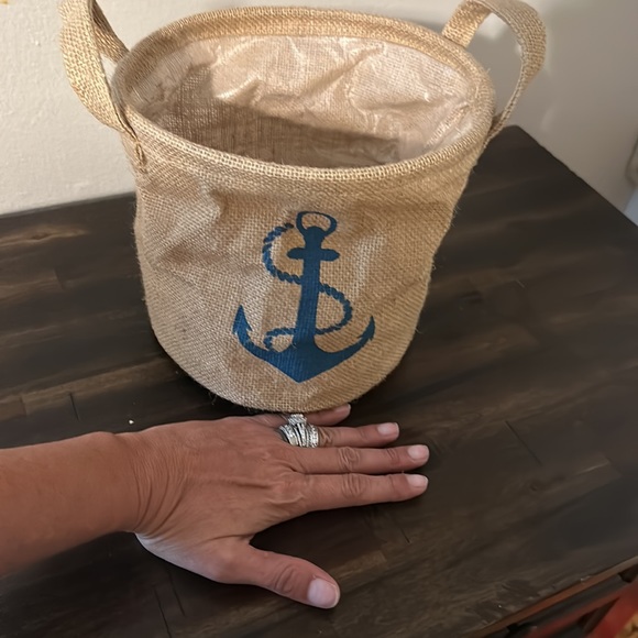 Basket - Picture 4 of 4